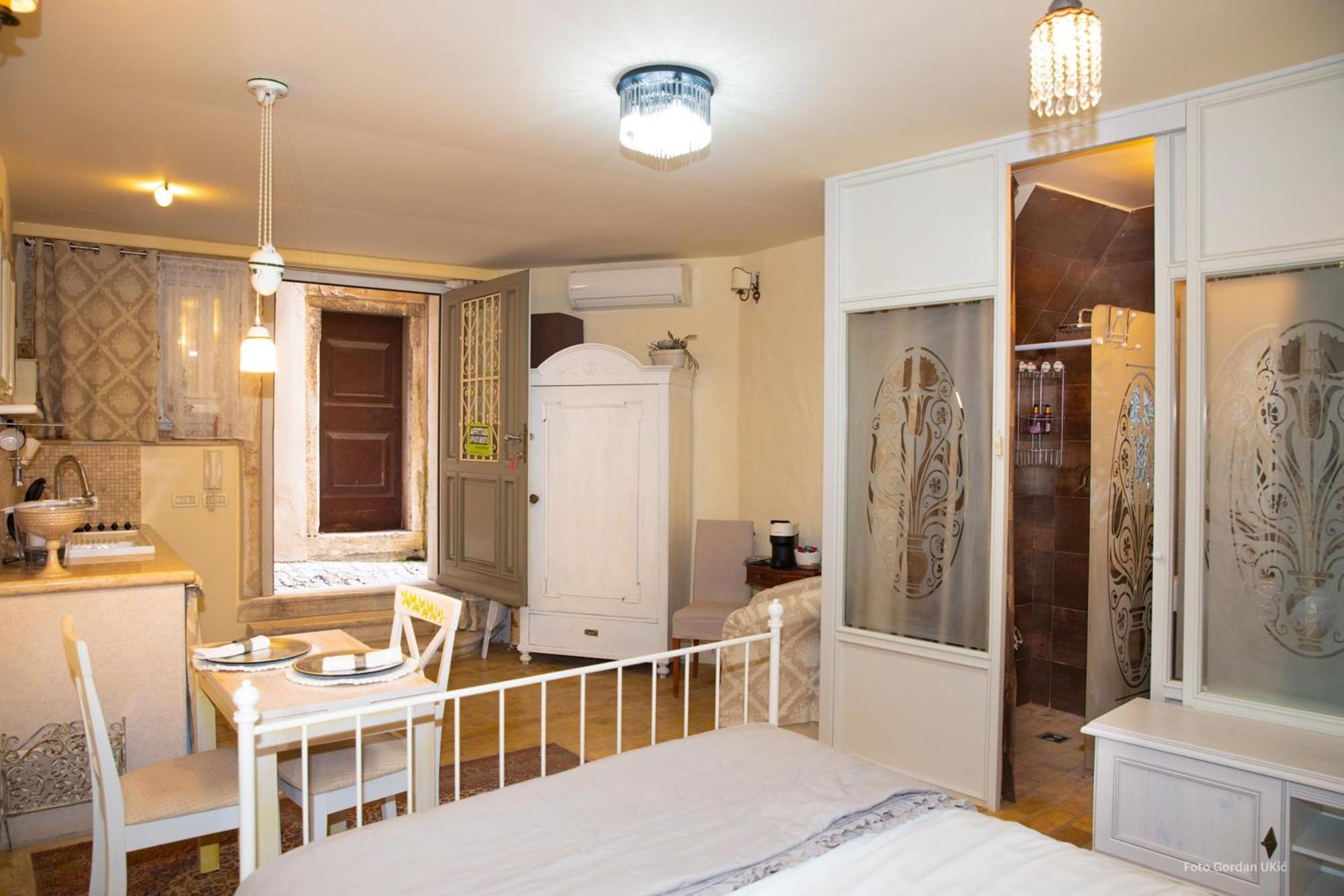 Studio Apartment ORATORIO Rovinj Exterior foto